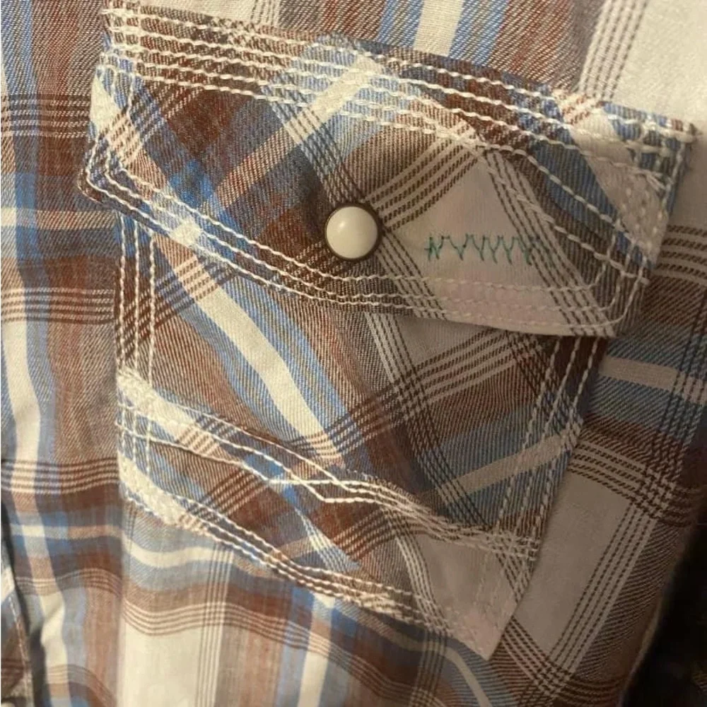 Upcycled button down! - Picture 3 of 4